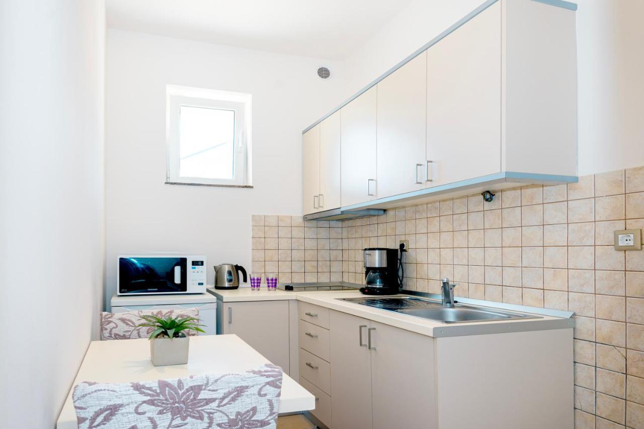 Apartment Bilice Beach Экстерьер фото
