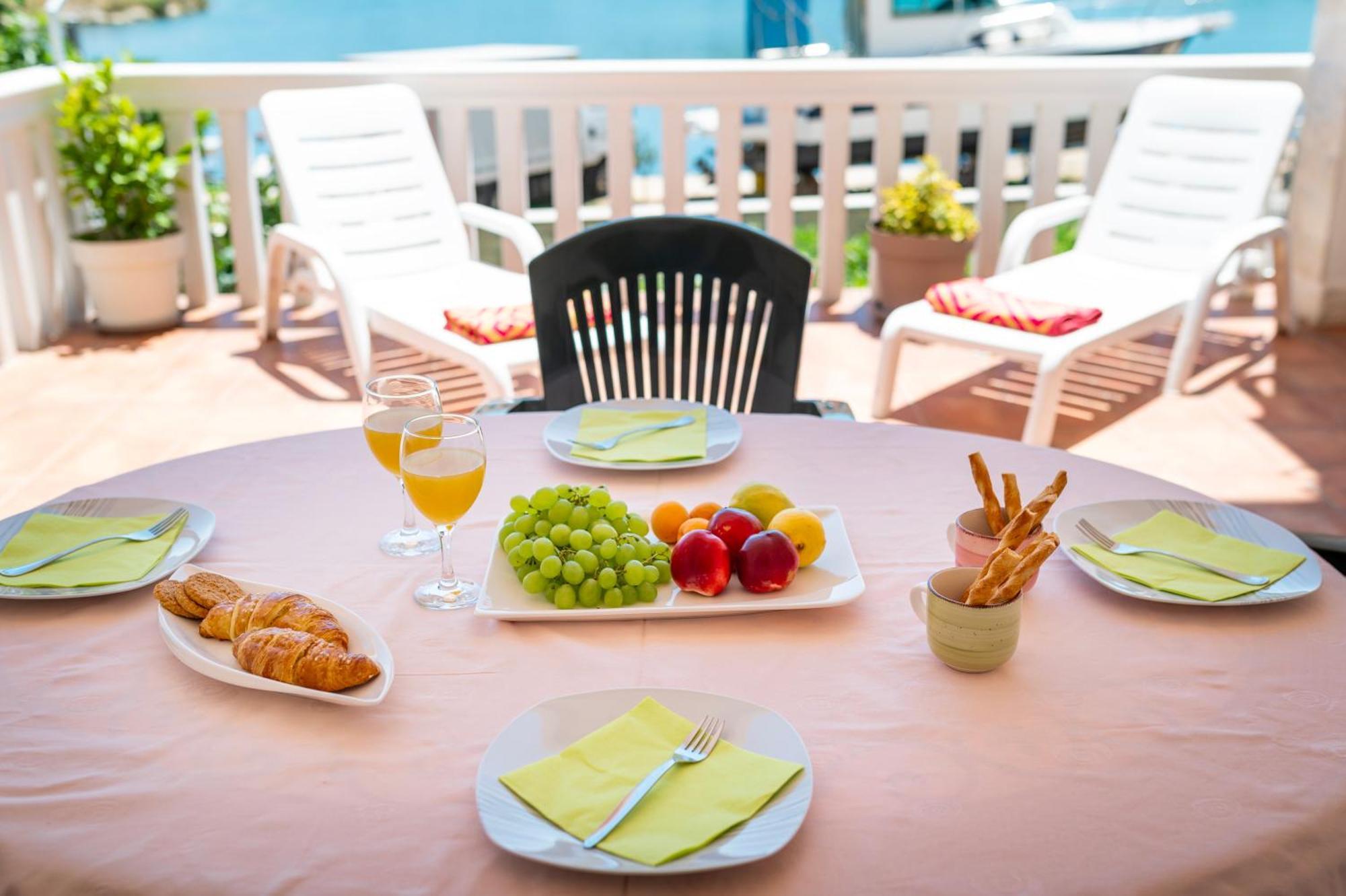 Apartment Bilice Beach Экстерьер фото