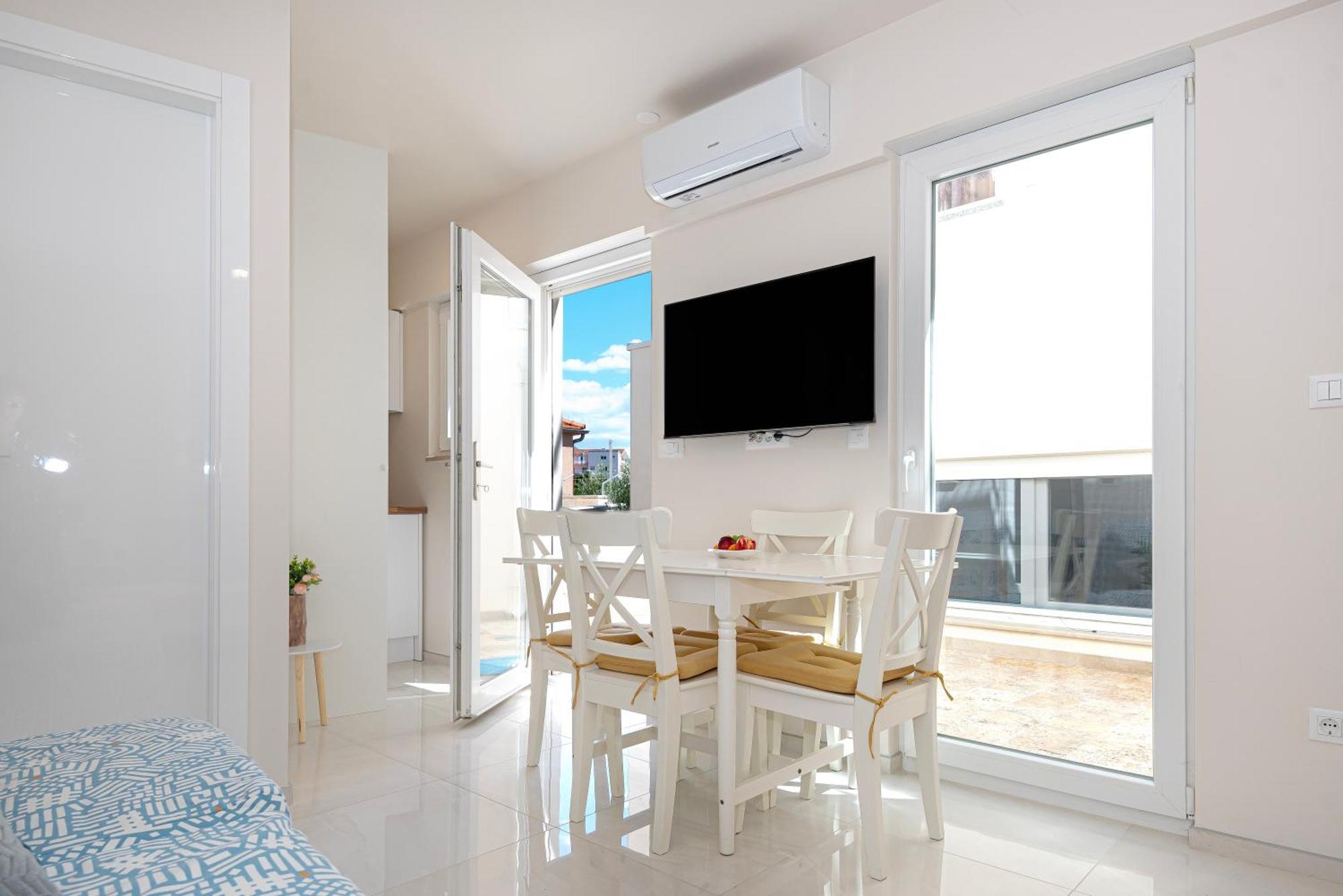 Apartment Bilice Beach Экстерьер фото