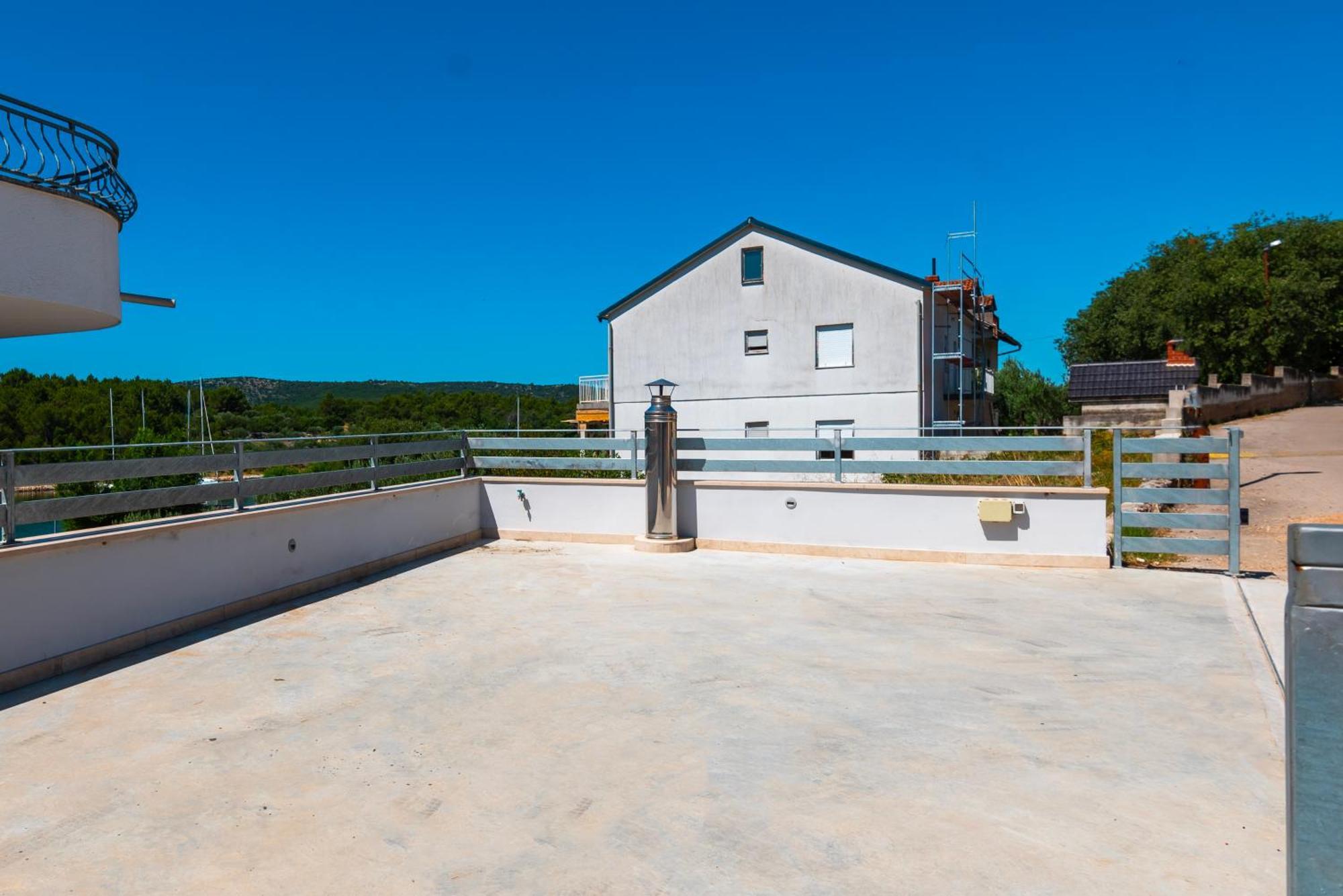 Apartment Bilice Beach Экстерьер фото