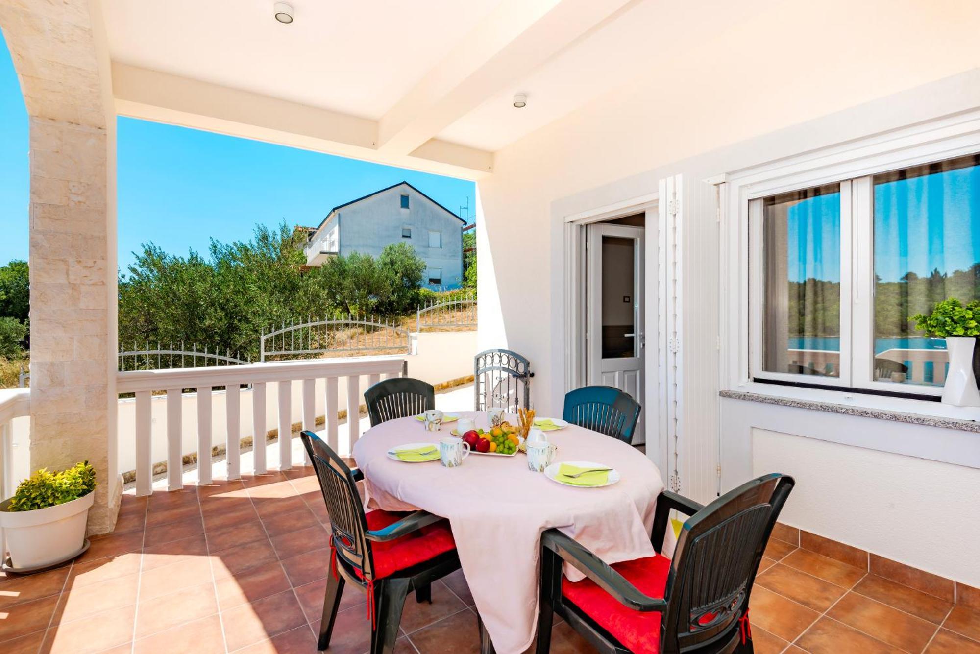 Apartment Bilice Beach Экстерьер фото