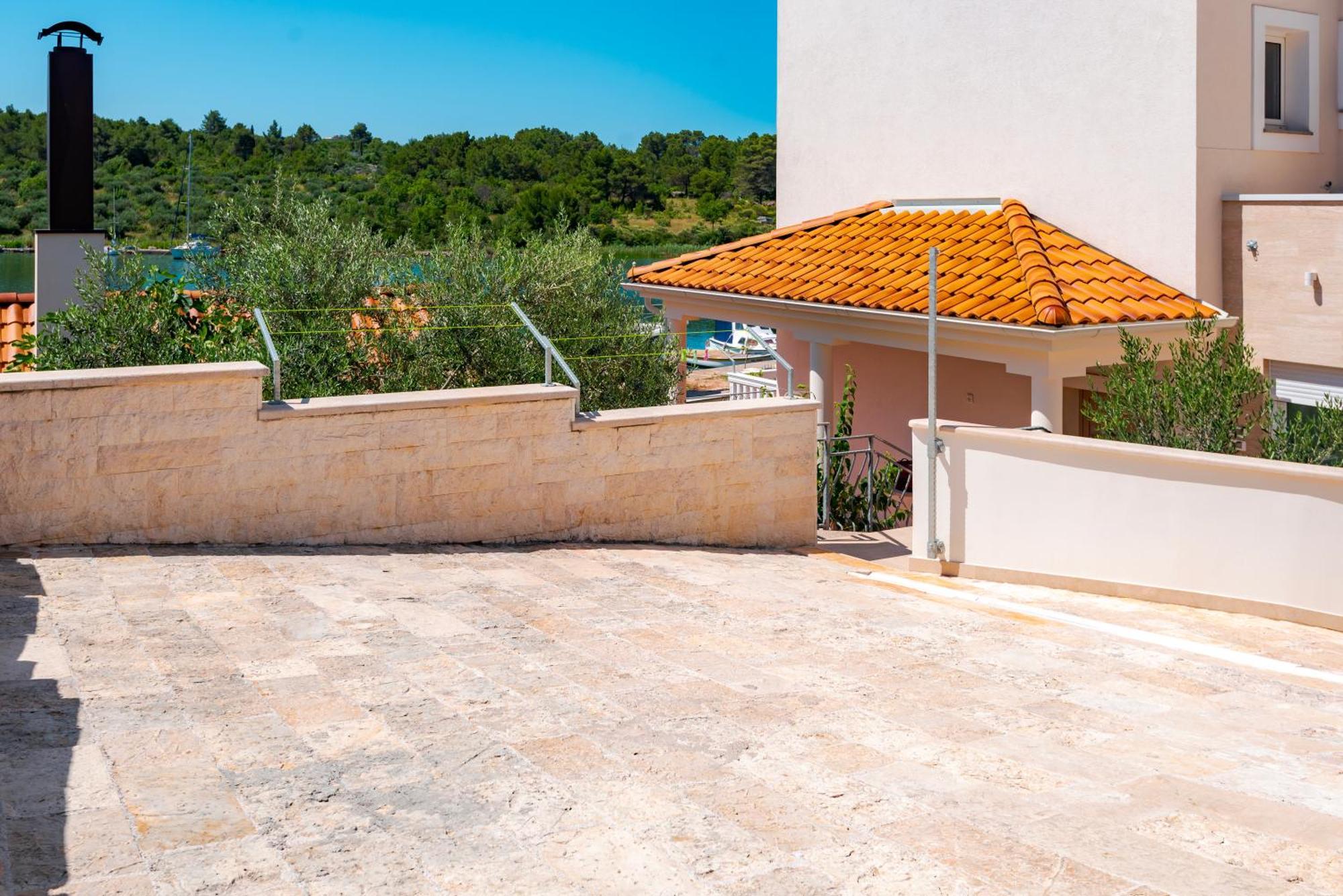 Apartment Bilice Beach Экстерьер фото
