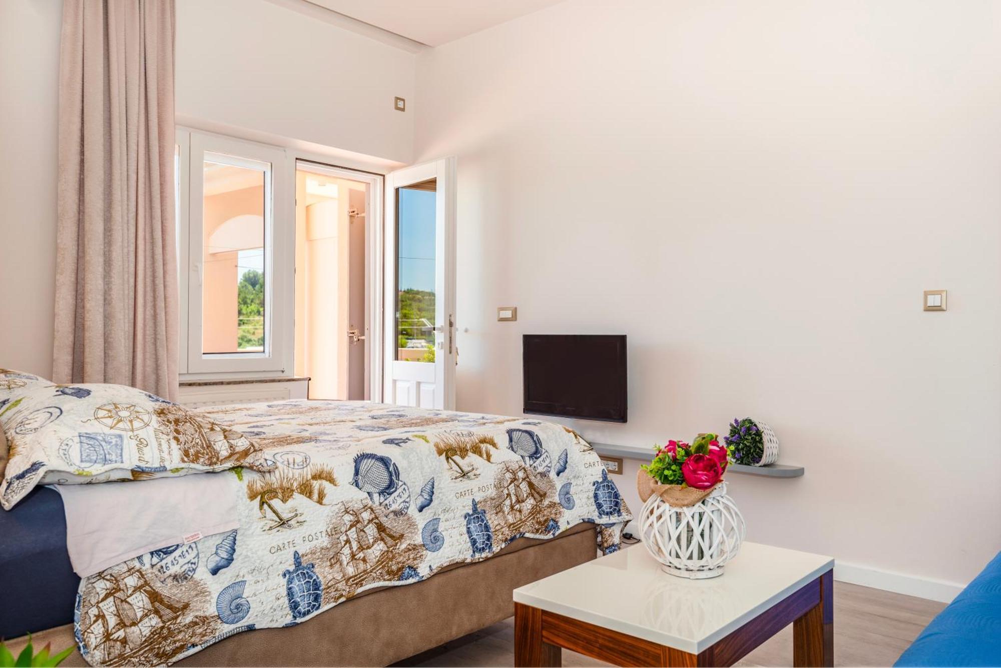 Apartment Bilice Beach Экстерьер фото